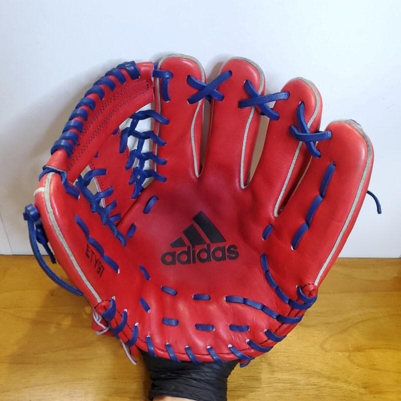 アディダス ADIDAS グラフィックレザー 限定モデル 美品 軟式グローブ