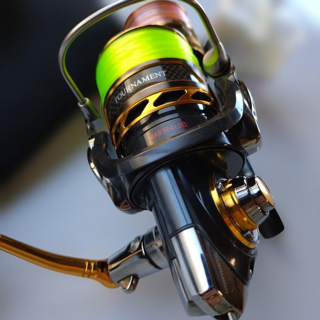 DAIWA 15トーナメント ISO 3000SH-LBD 未使用スプール付き