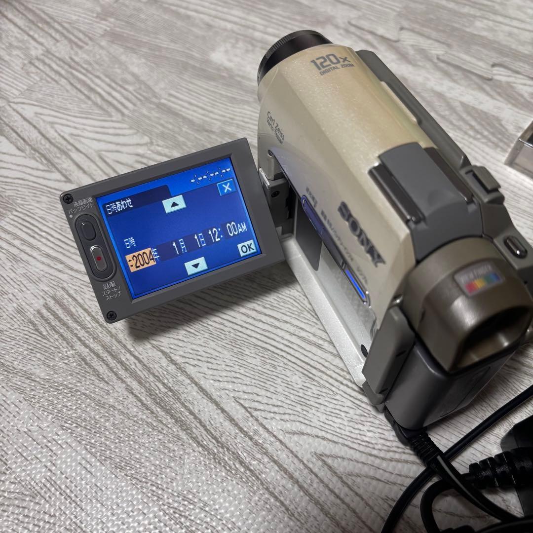 【レトロ品！おまけ付】SONY Handycam DCR-HC40 ビデオカメラ