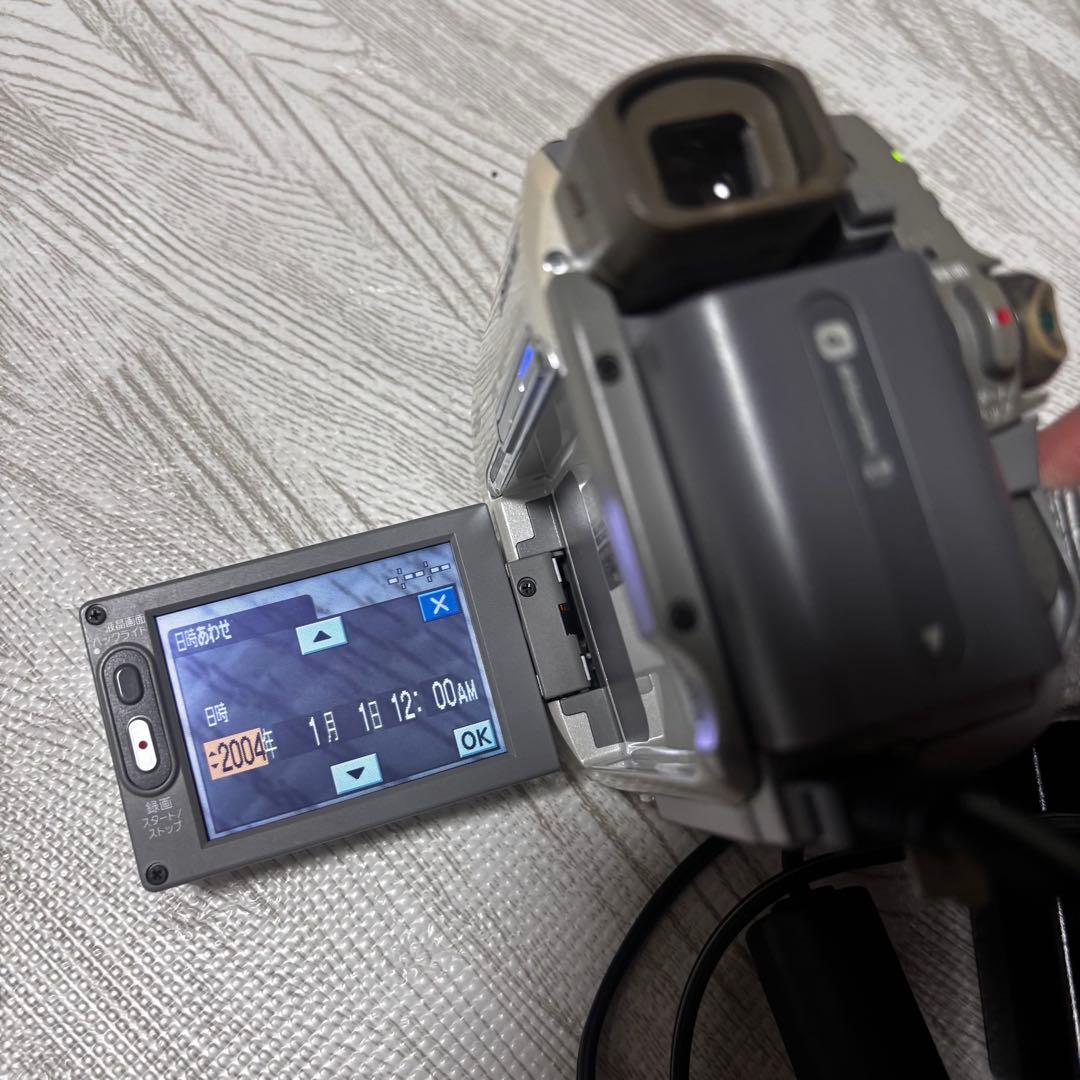 【レトロ品！おまけ付】SONY Handycam DCR-HC40 ビデオカメラ