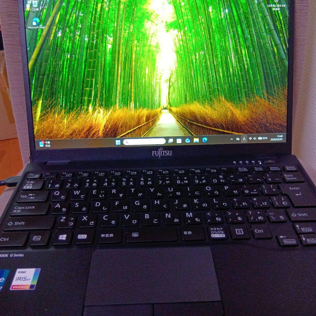 B② 富士通　ＦＭＶＵ34011　U9311/F