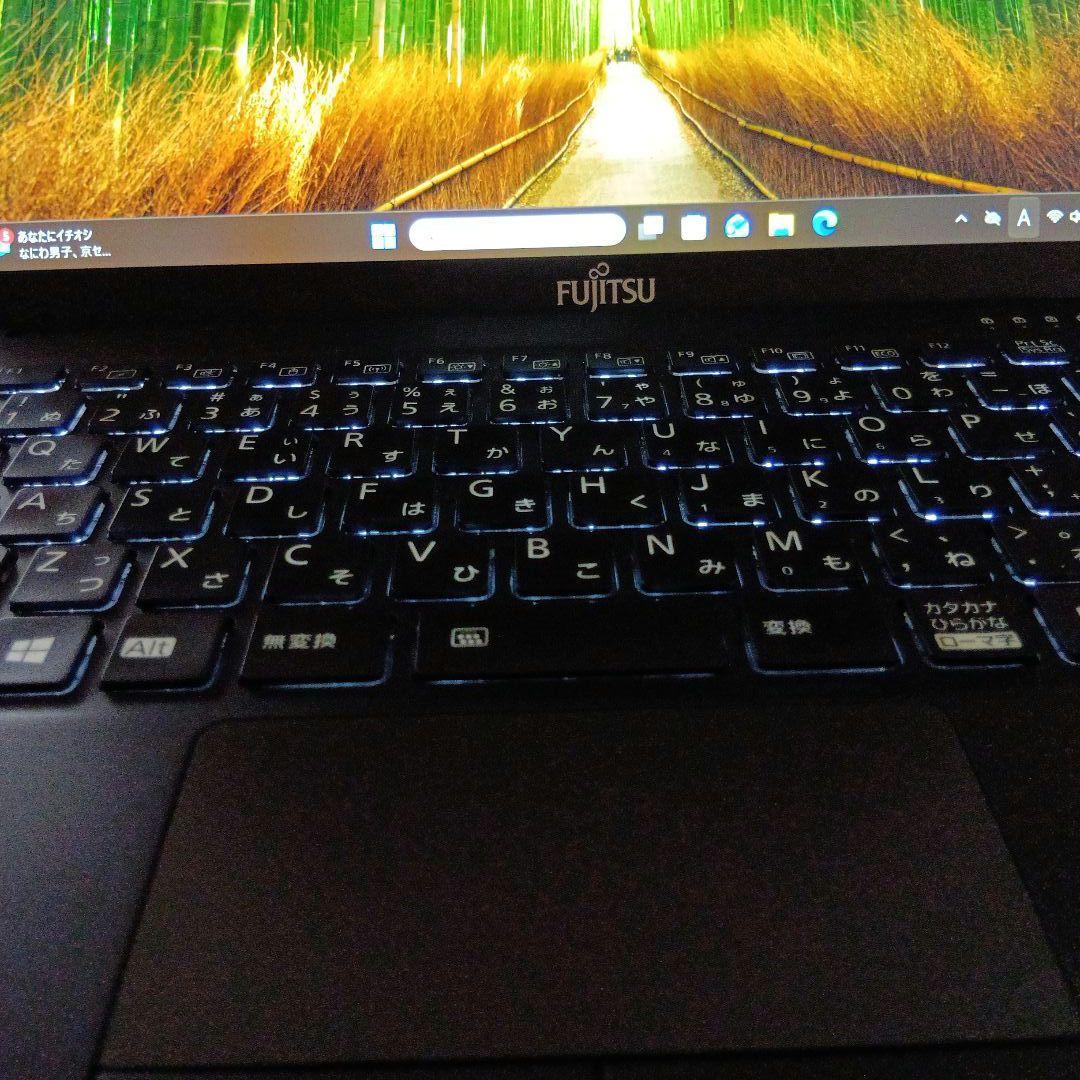 B② 富士通　ＦＭＶＵ34011　U9311/F