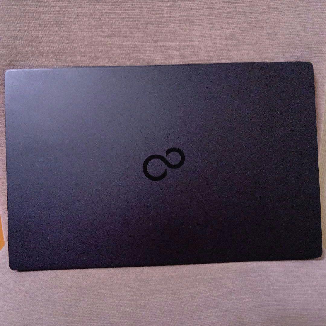 B② 富士通　ＦＭＶＵ34011　U9311/F