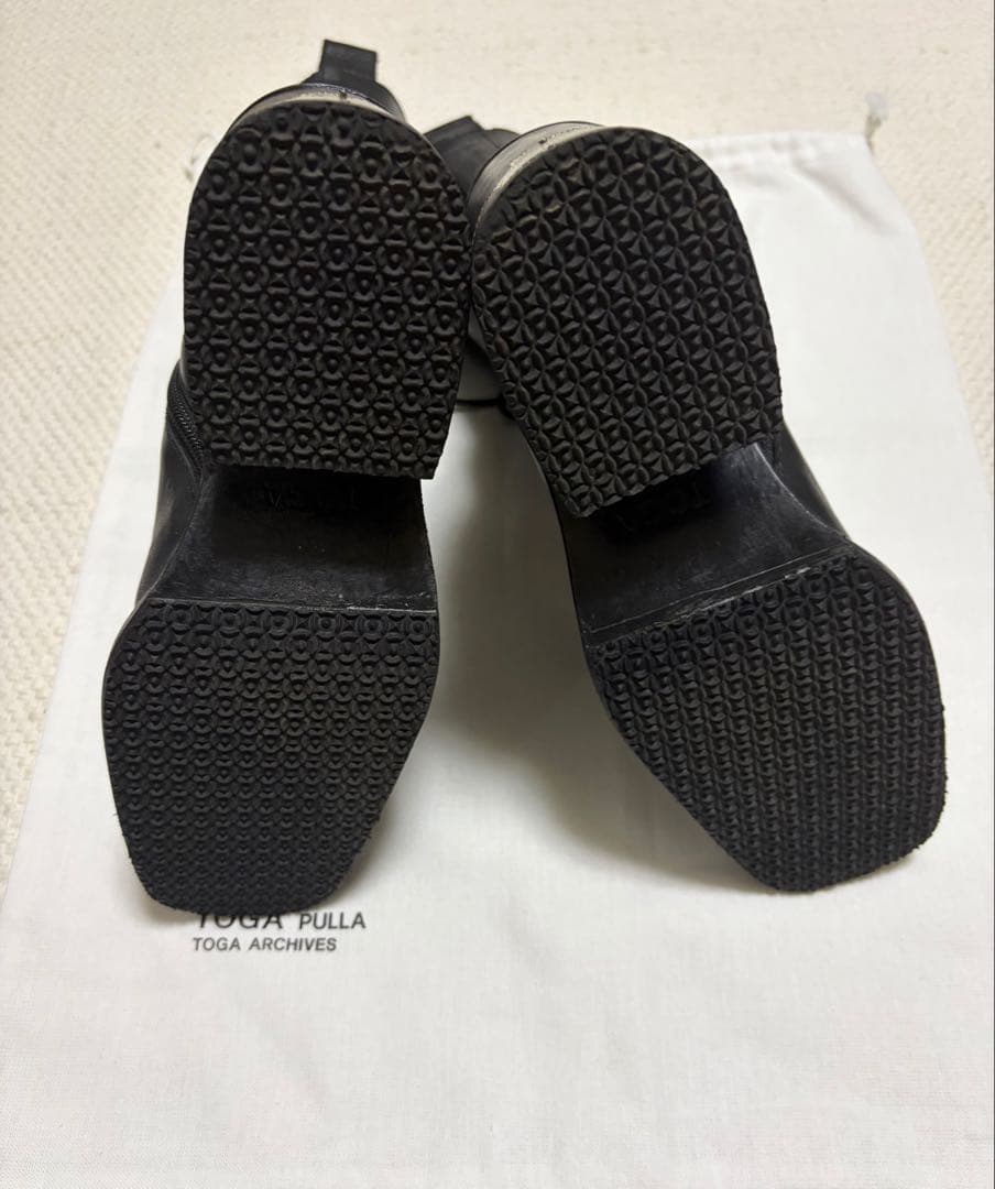 TOGA PULLAトーガプルラ　スクエアトゥロングブーツ 36
