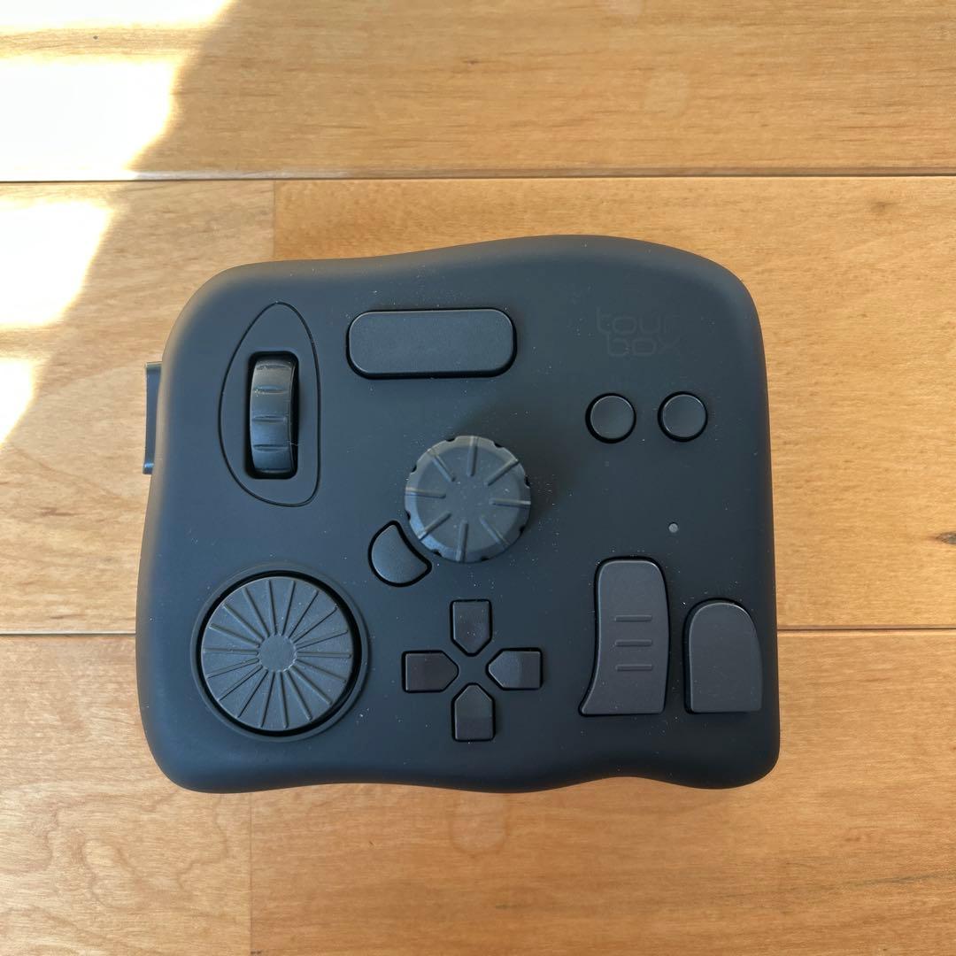 Tour box neo ケース付き