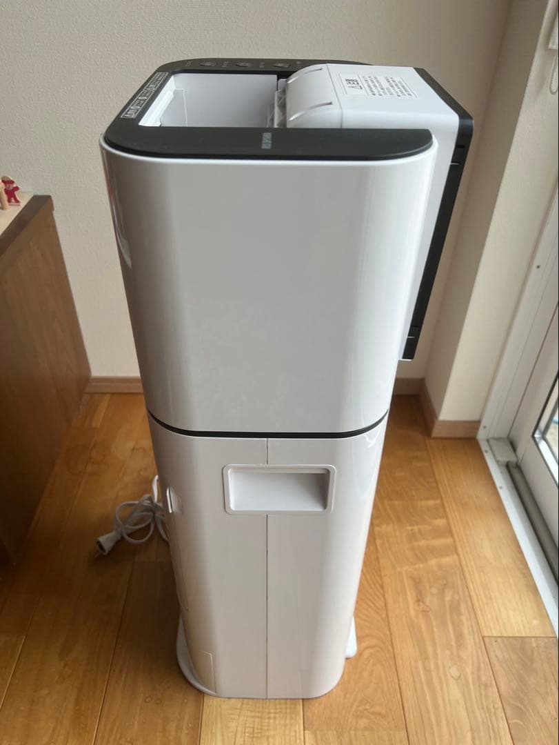 タワー型サーキュレーター ホワイト