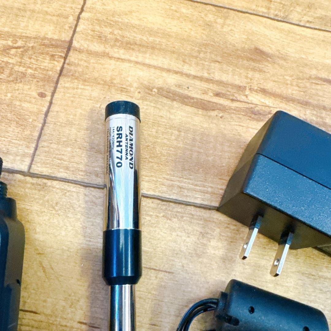 アイコム ICOM 無線機　トランシーバー　ID-52 箱付