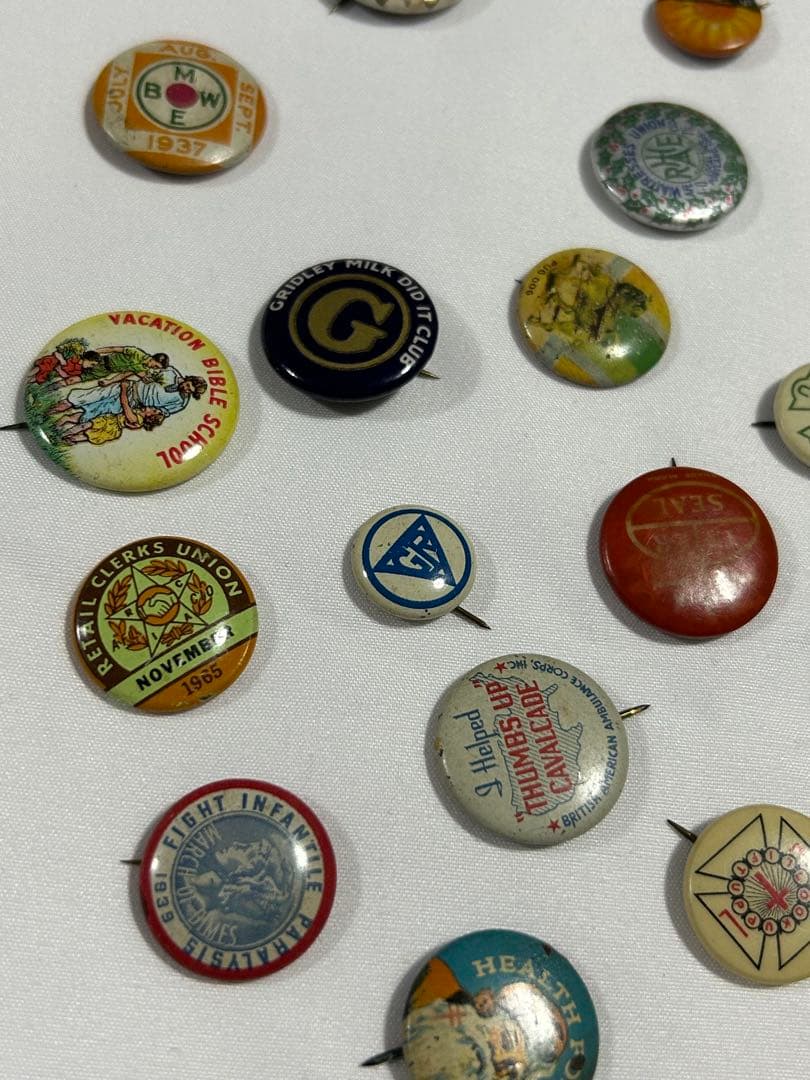 ピ*チ様 ヴィンテージ　缶バッジ　おまとめ