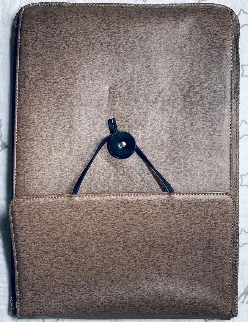 【美品】Apple Macbook Pro13-Inch 2018年モデル