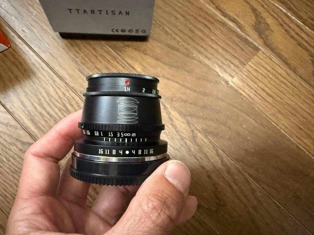 SONYデジタル一眼カメラα6400パワーズームレンズキット、他