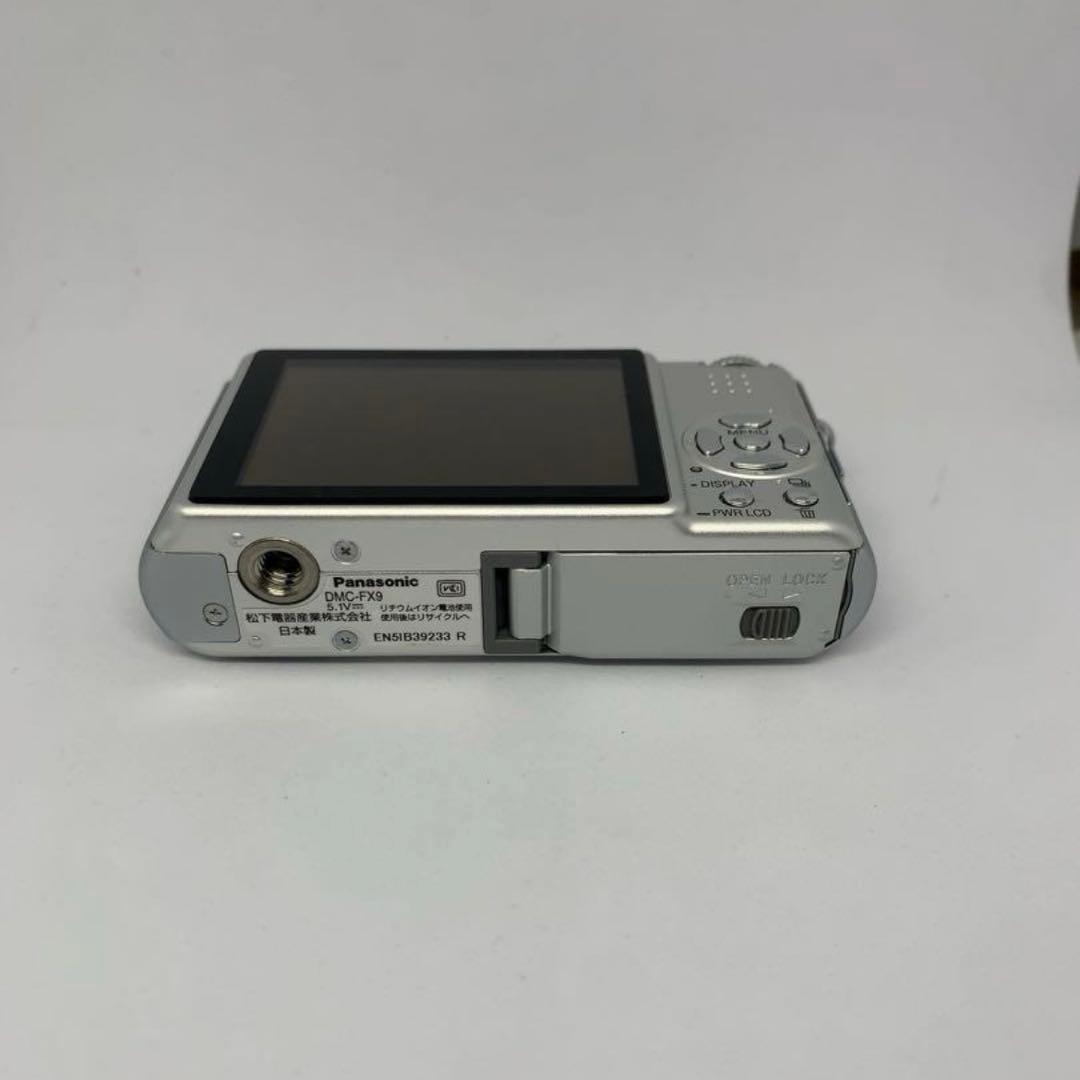 Panasonic LUMIX DMC-FX9 デジタルカメラ シルバー美品