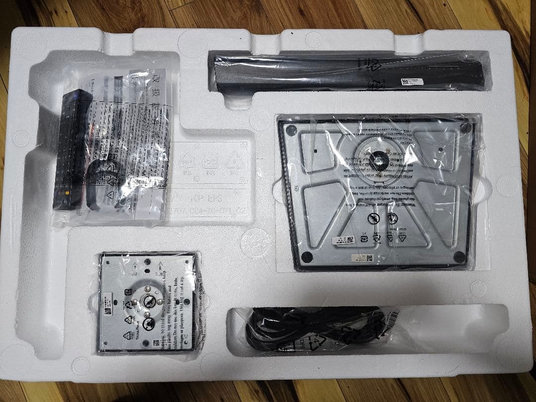 ディスプレイ・モニター本体 GigaCrysta EX-GDQ271JA