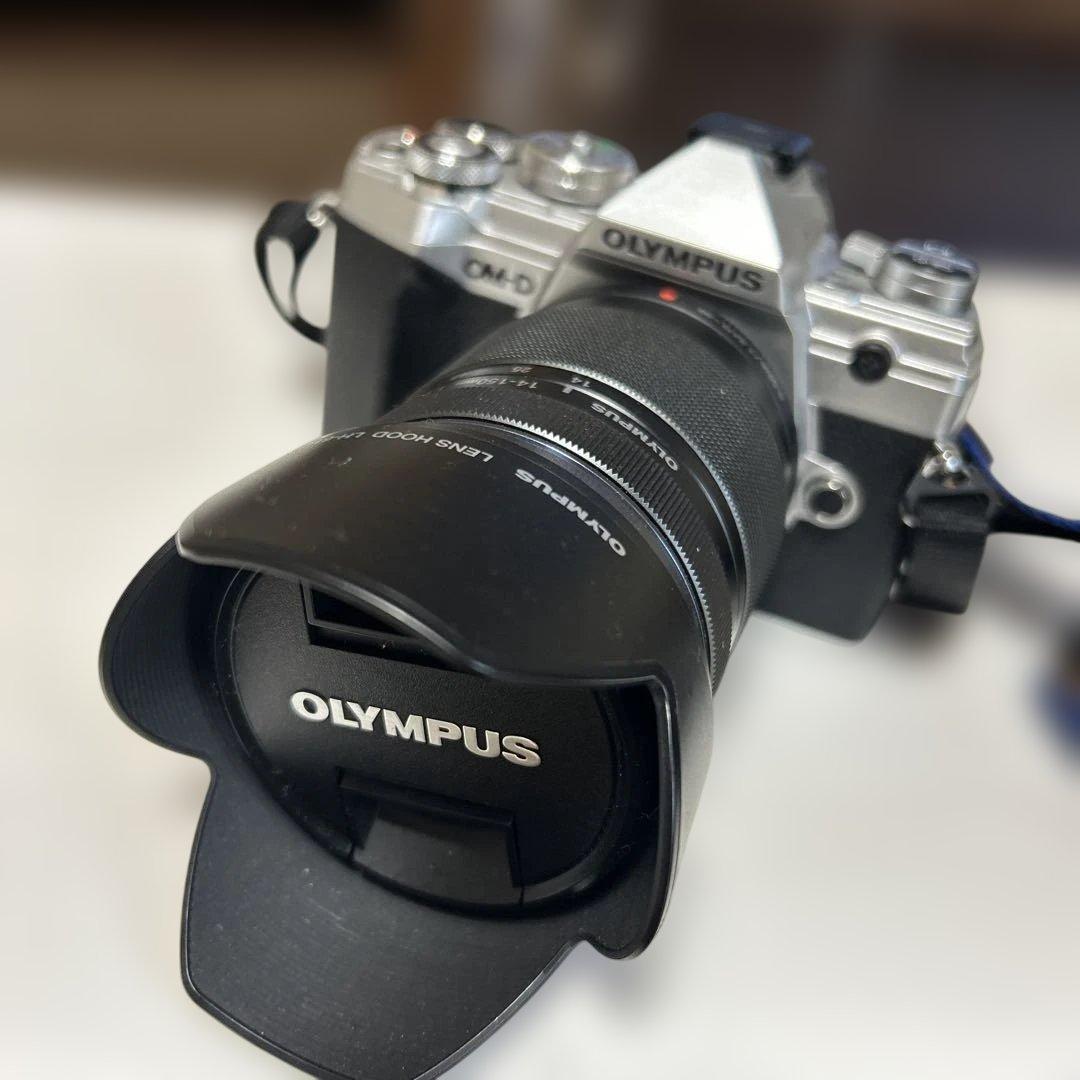 デジタルカメラ Olympus OM-D E-M5
