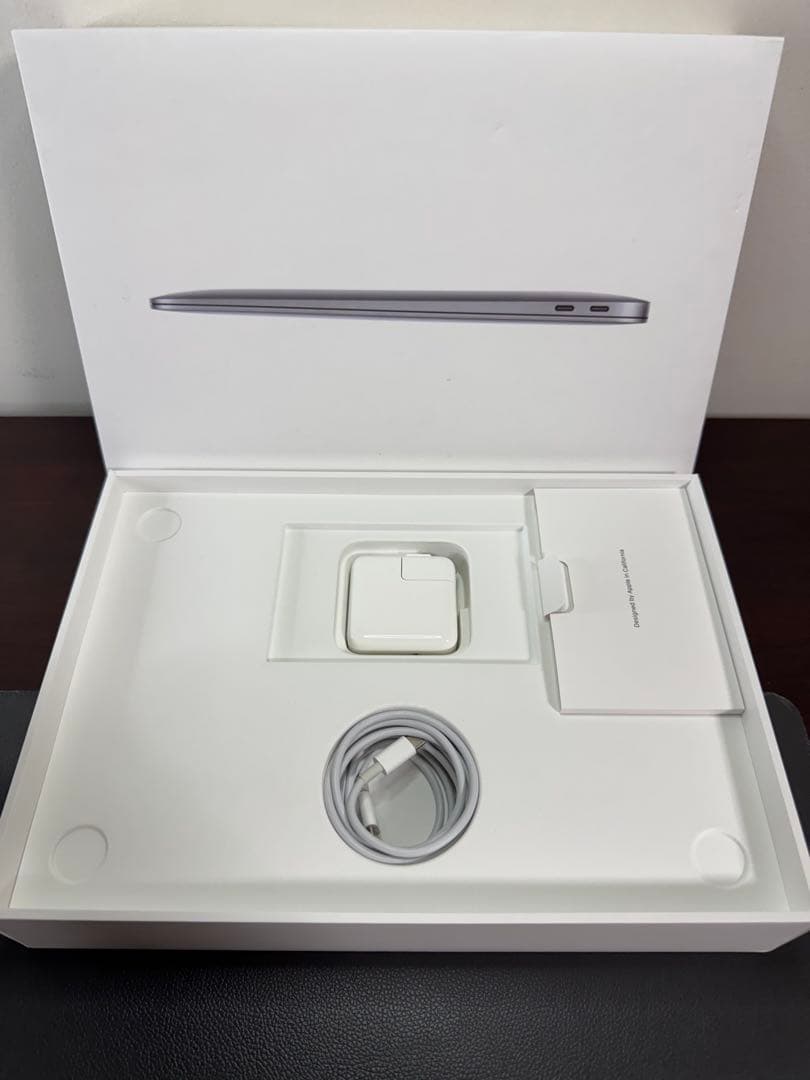 MacBook Air 2020。13インチ。M1。