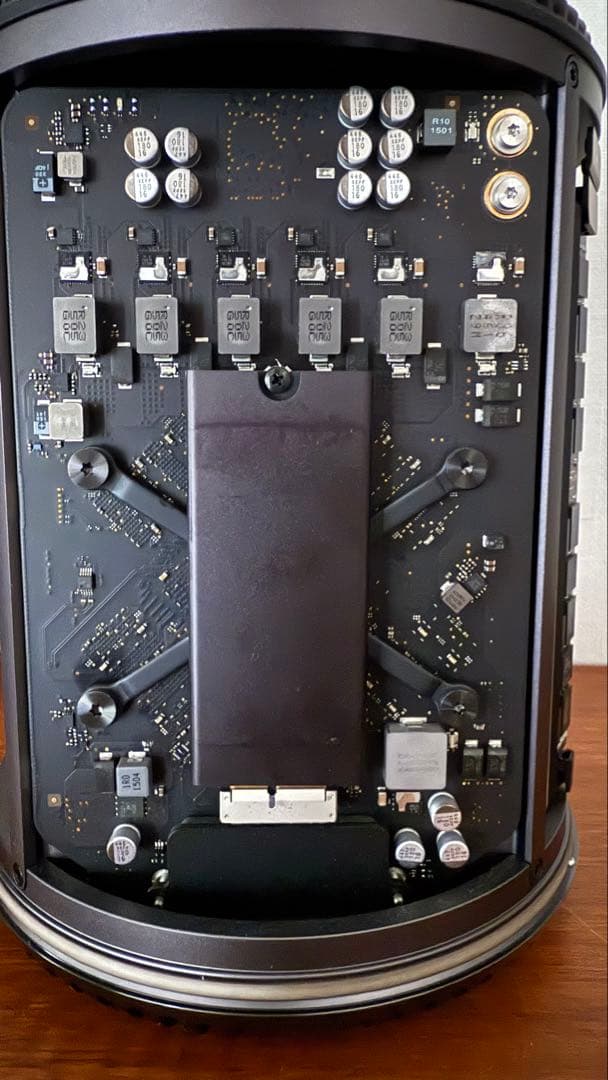 Macデスクトップ MacPro2013