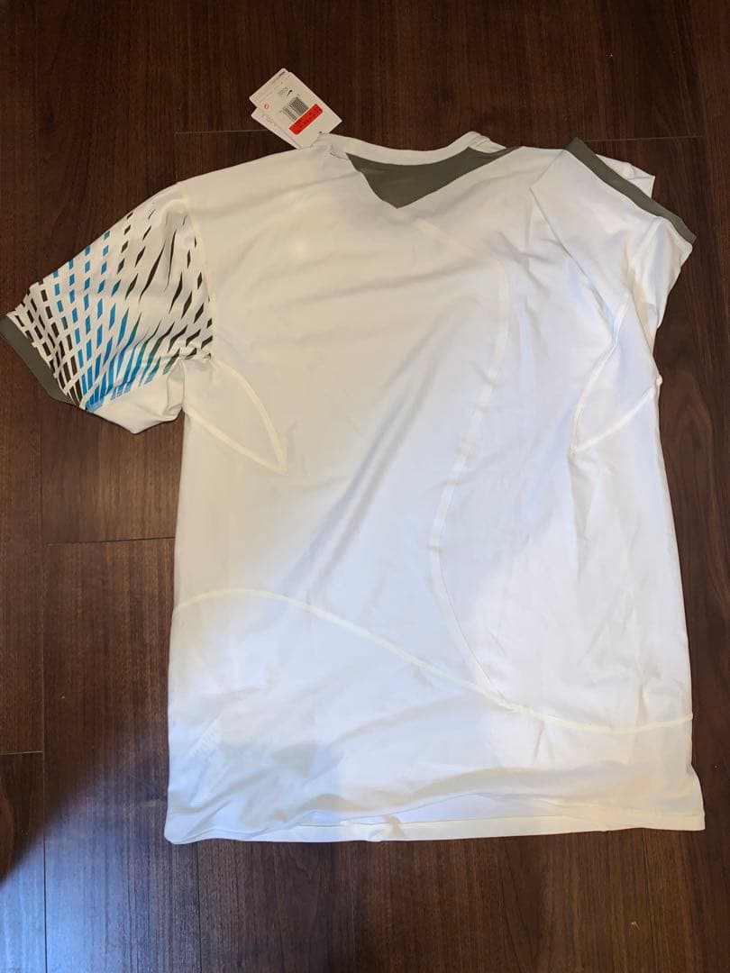 m*n様 ナイキ　テニス　プロモデル　シャツ　Lサイズ　フェデラー　ナダル