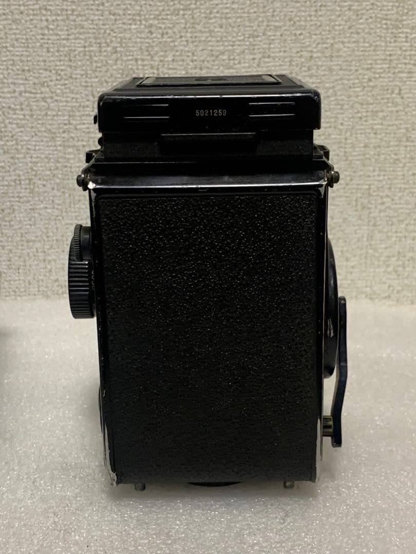 フィルムカメラ YASHICA mat 124G