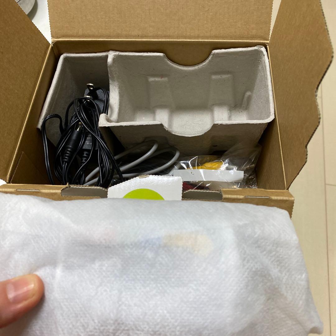 ビデオカメラ JVC Everio GZ-E220