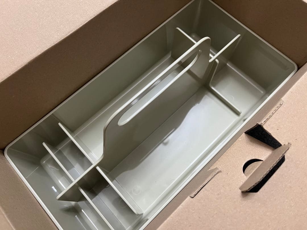 小物入れ Vitra ToolBox / Sand Grey Limited 2024