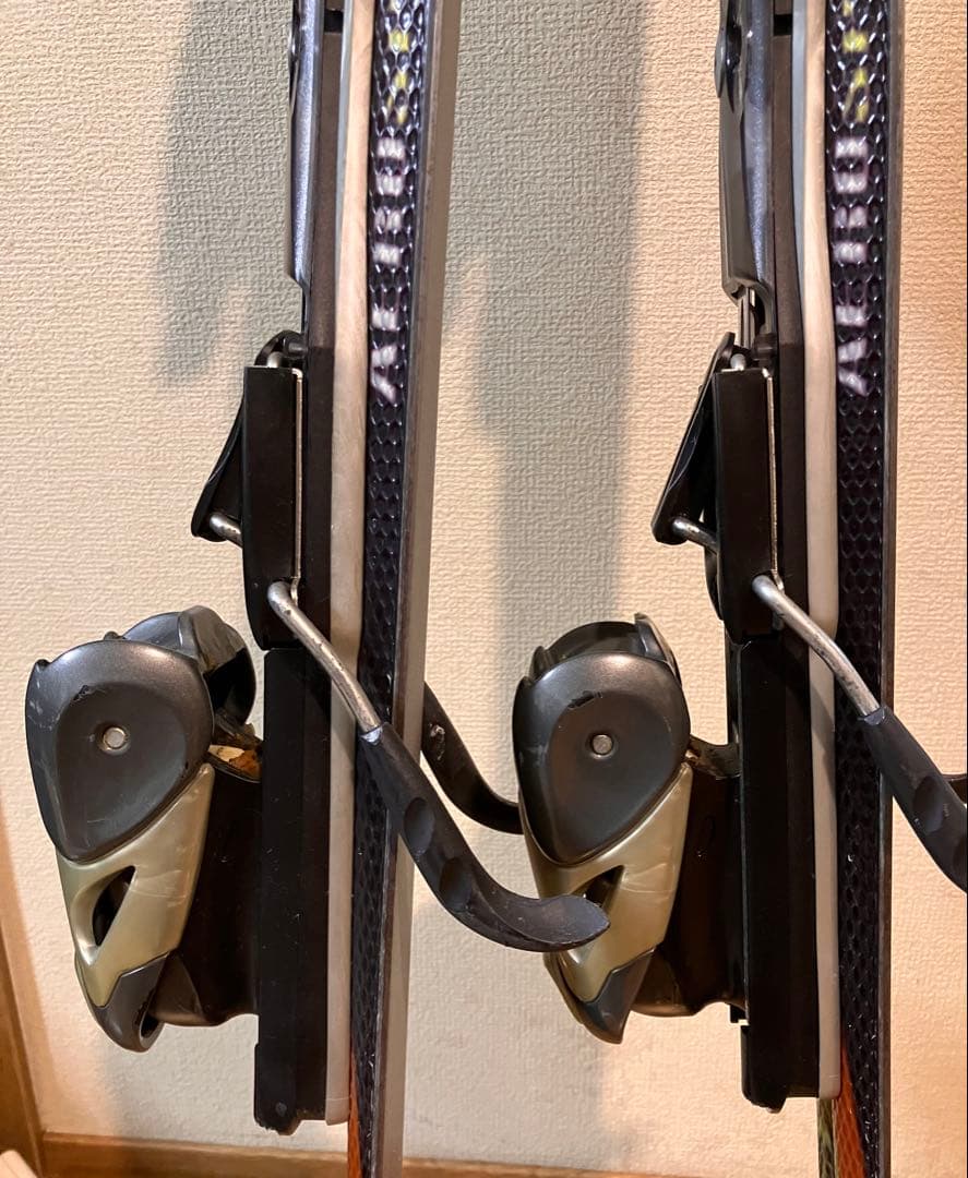 ATOMICカービングスキーSUPERCROSS SX-7＆ビンディングセット