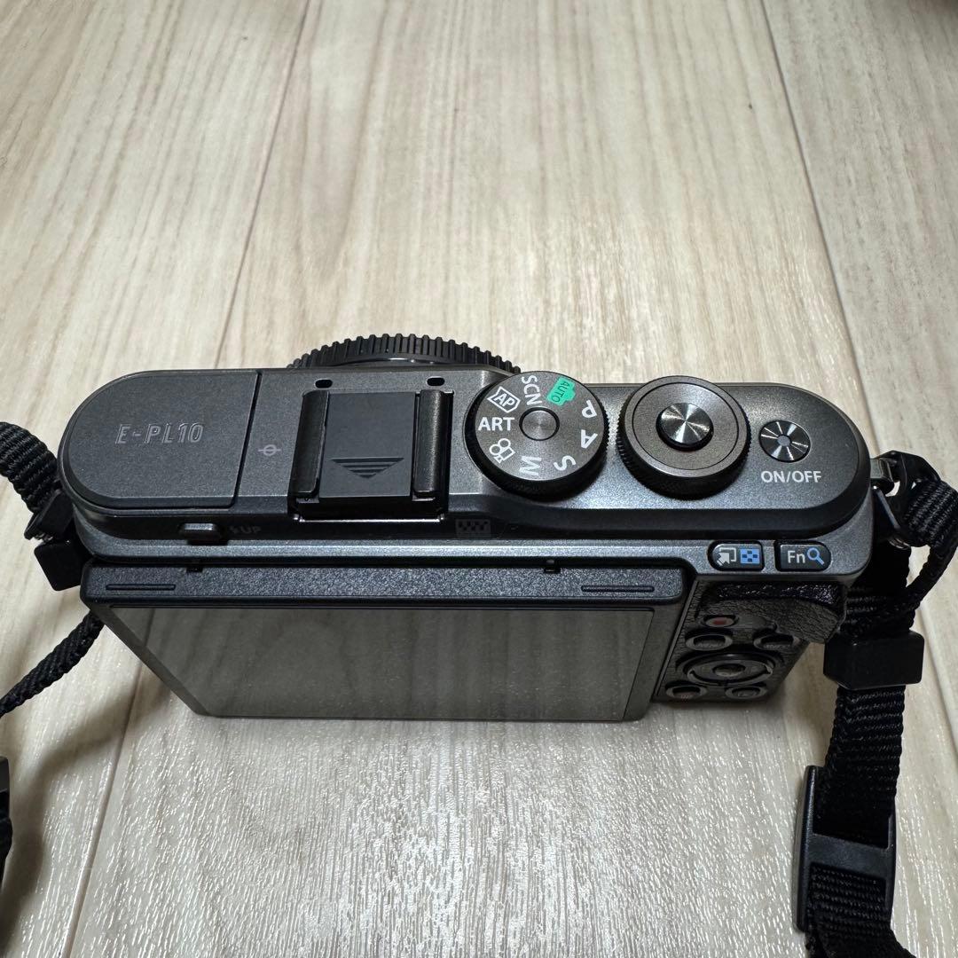 【美品】OLYMPUS PEN E-PL10 ミラーレス一眼カメラ ブラック
