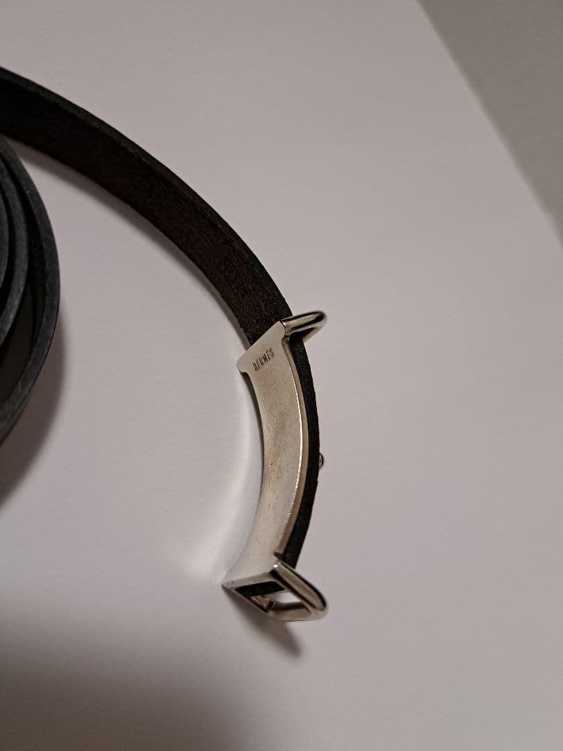 HERMES ブラックレザーブレスレット