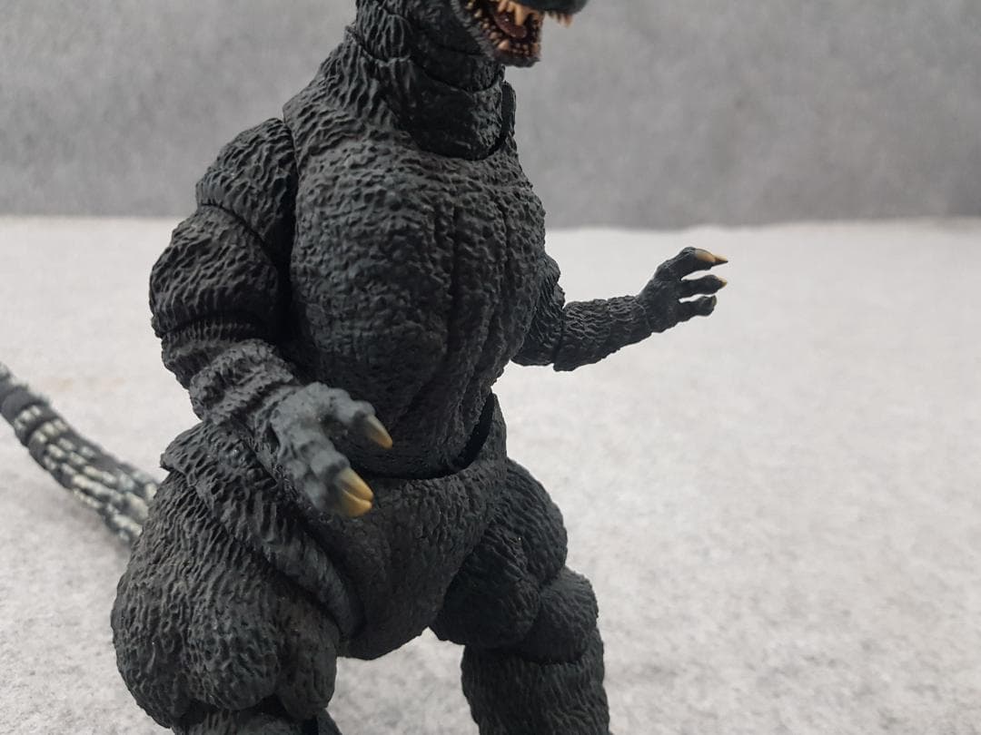 や*す様 ゴジラ フィギュア 可動式 TM & © TOHO 2016 ジャンク