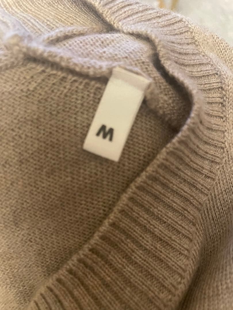 アミパリス　ニット