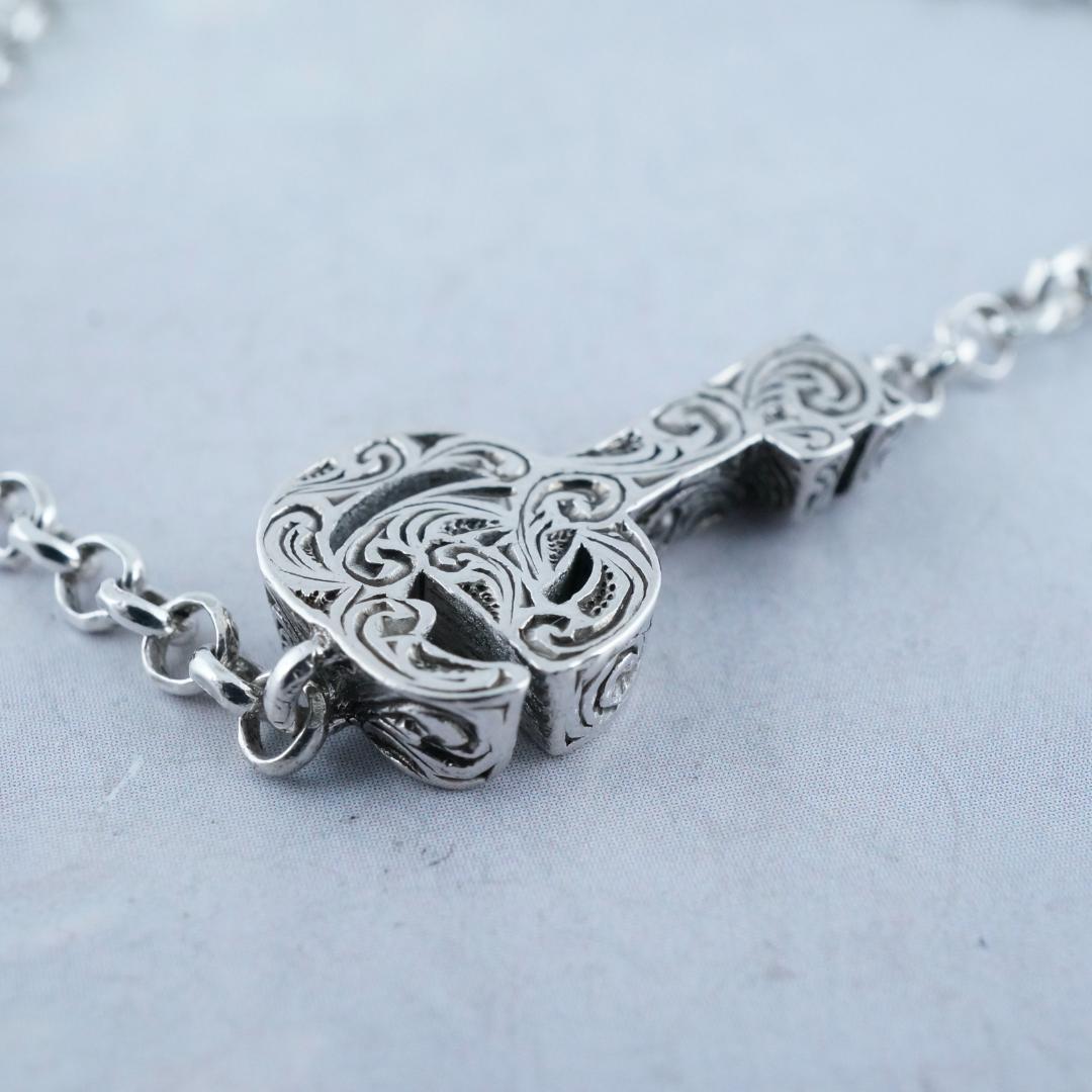 新品仕上 グッチ マーモント キー ブレスレット 925