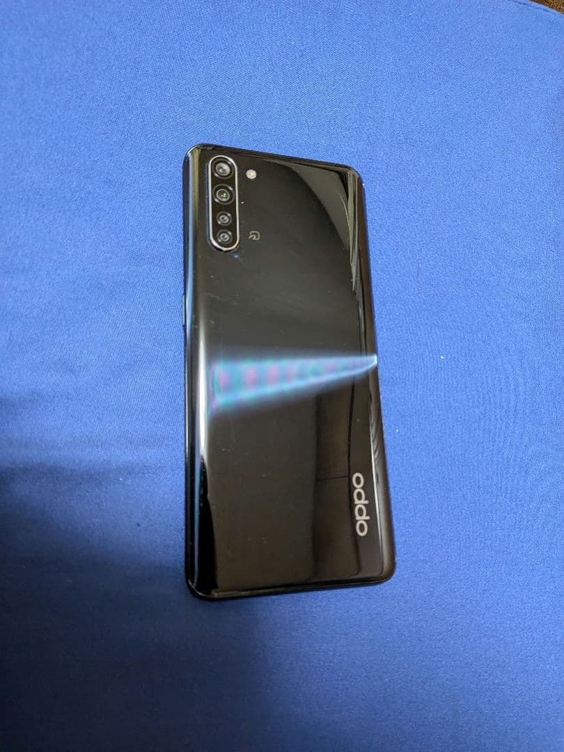 美品・スマートフォン・OPPO Reno3 A SIMフリー