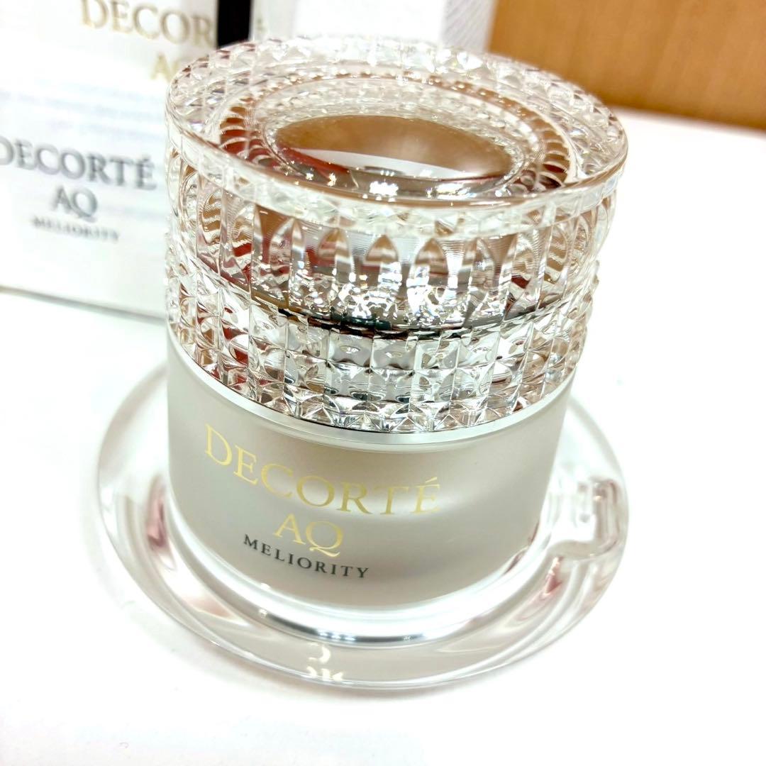 【未使用品】コスメデコルテ AQ ミリオリティ 美容液ファンデーション 301