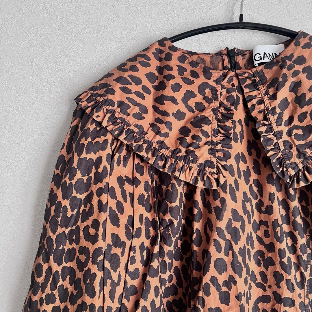 美品】GANNI レオパード柄 フリル襟　ミニ丈ワンピース　総柄　派手　個性的