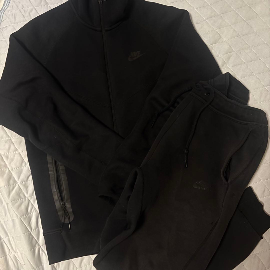 NIKE テックフリース　上下　セットアップ