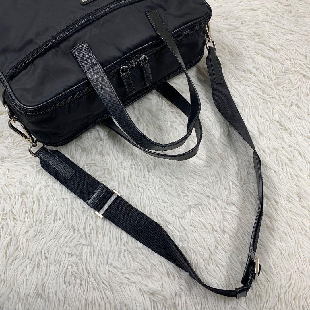 プラダ ビジネスバッグ 2way ショルダーバッグ 三角ロゴ ナイロン ブラック