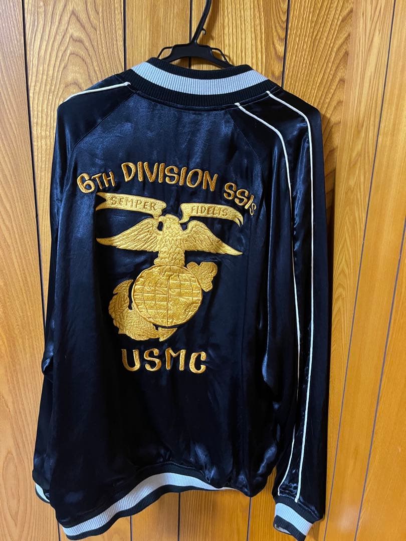 D*K様 USMC刺繍スカジャン 黒白