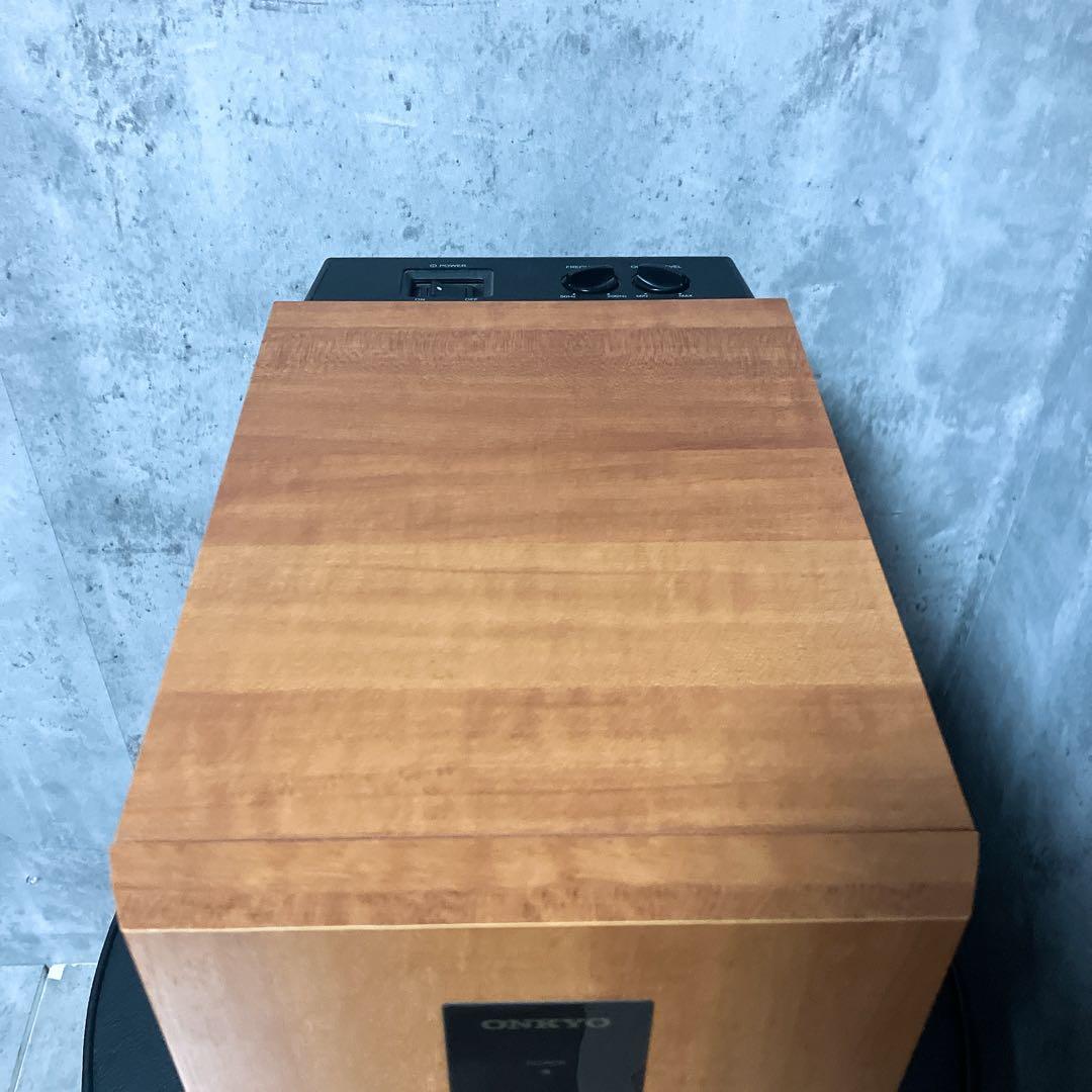 【極美品】ONKYO サブウーファー SKW-10 木目