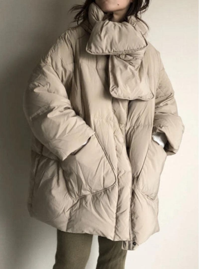 wee9s ウィークス パーフェクト シルエット ダウン ベージュ