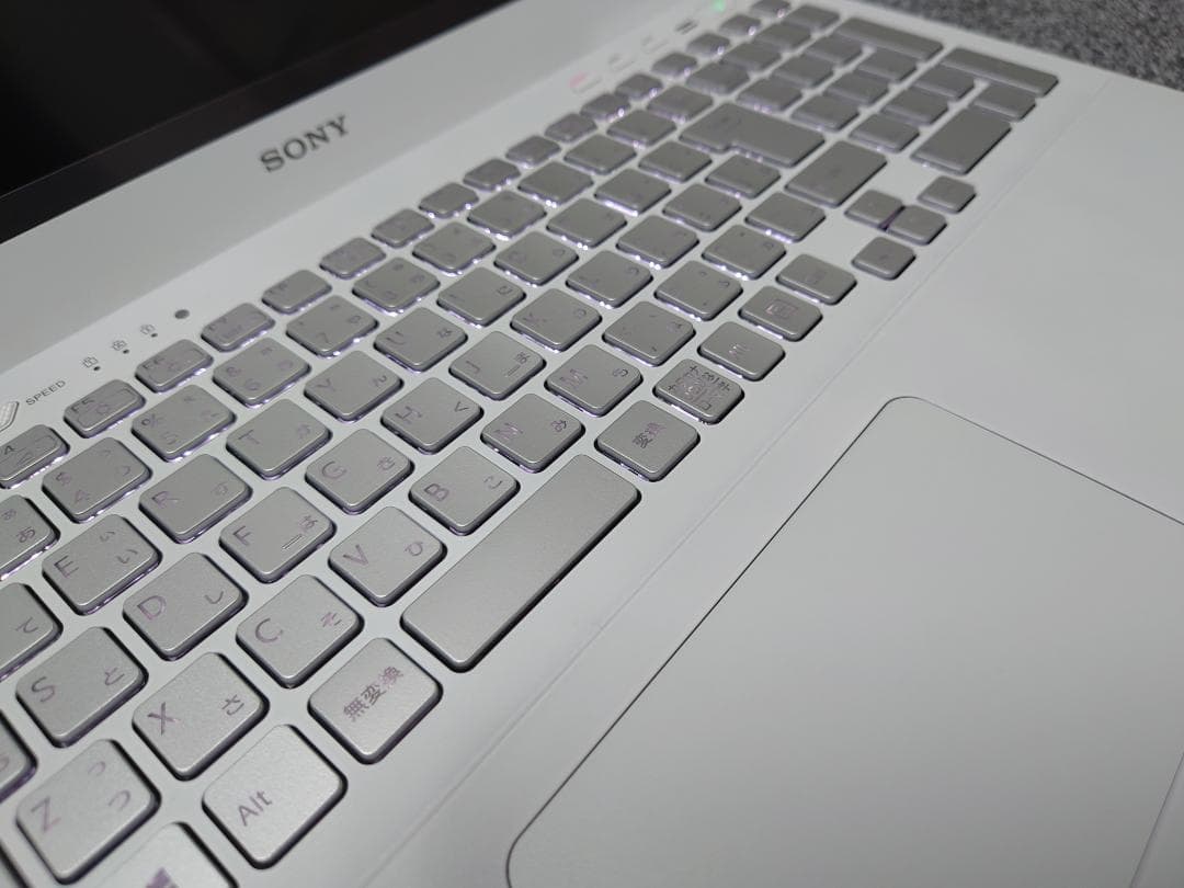 ★交渉成立済★美品 VAIO core i7 SSD1TB 12GB限定ホワイト