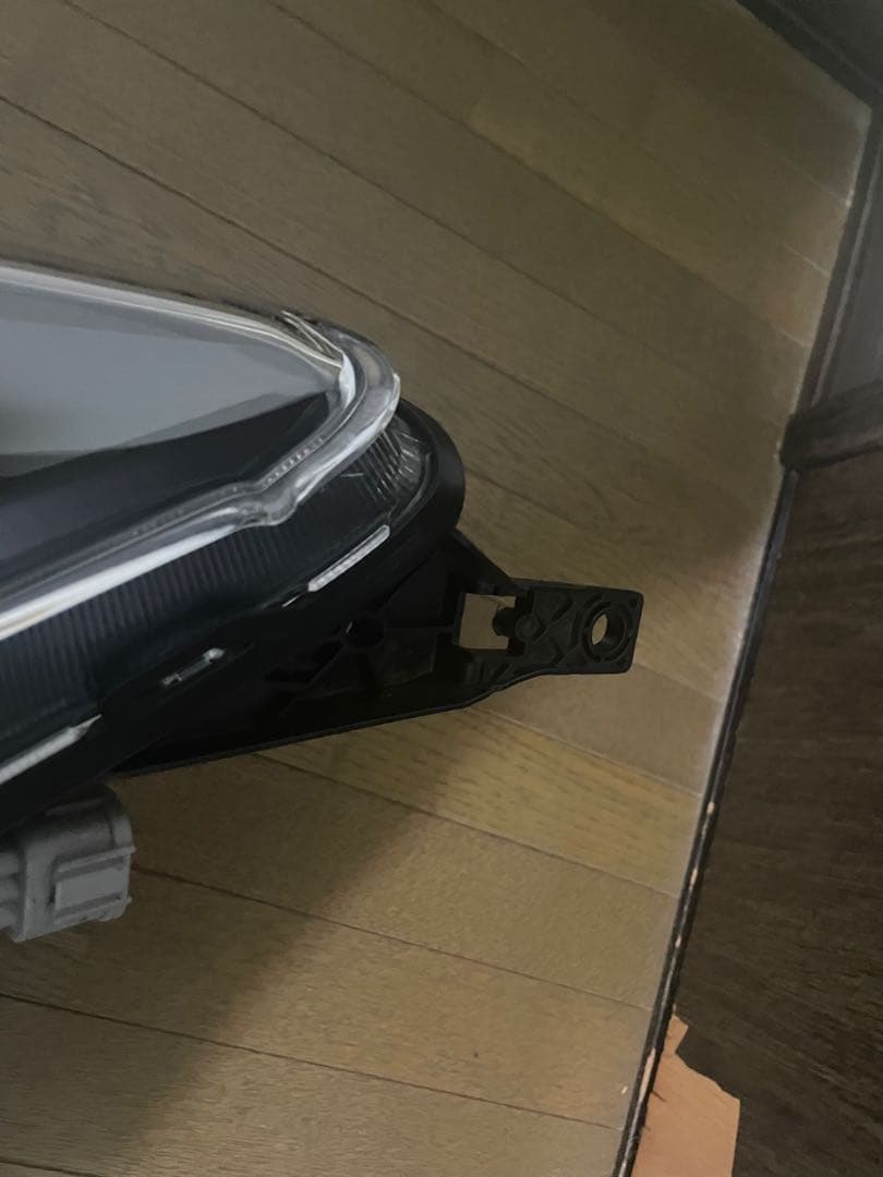 値下げ！　日産　ノート　E12 LEDヘッドライト左右