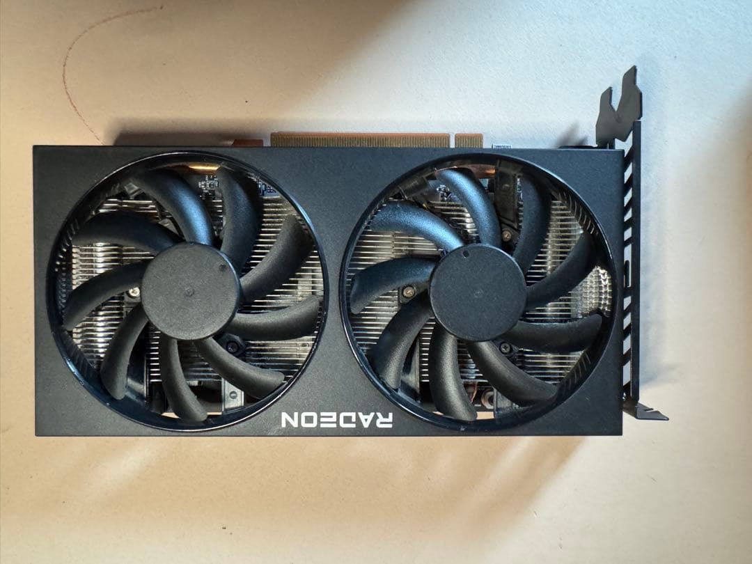 玄人志向Radeon RX6600グラフィックボード