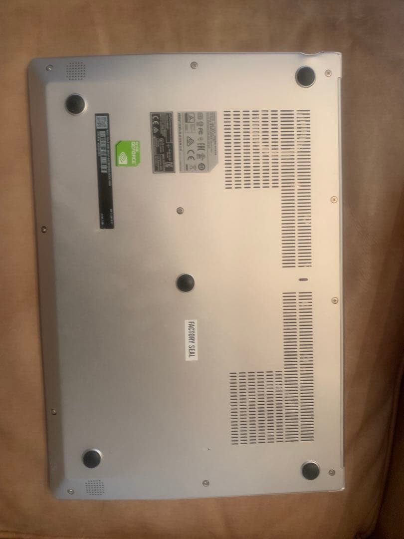 MSI ノートPC GEFORCE シルバー