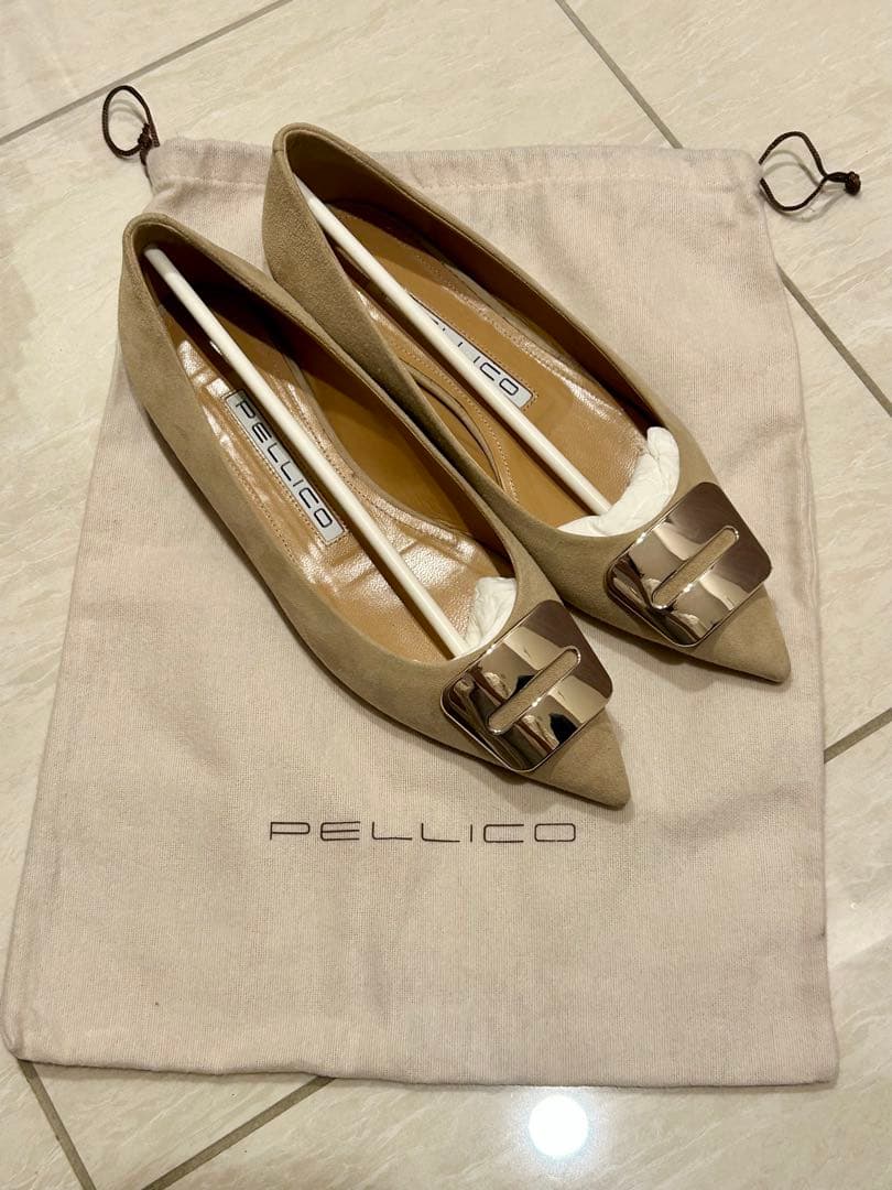 PELLICO ベージュ ポインテッドトゥパンプス 37/23.5cm
