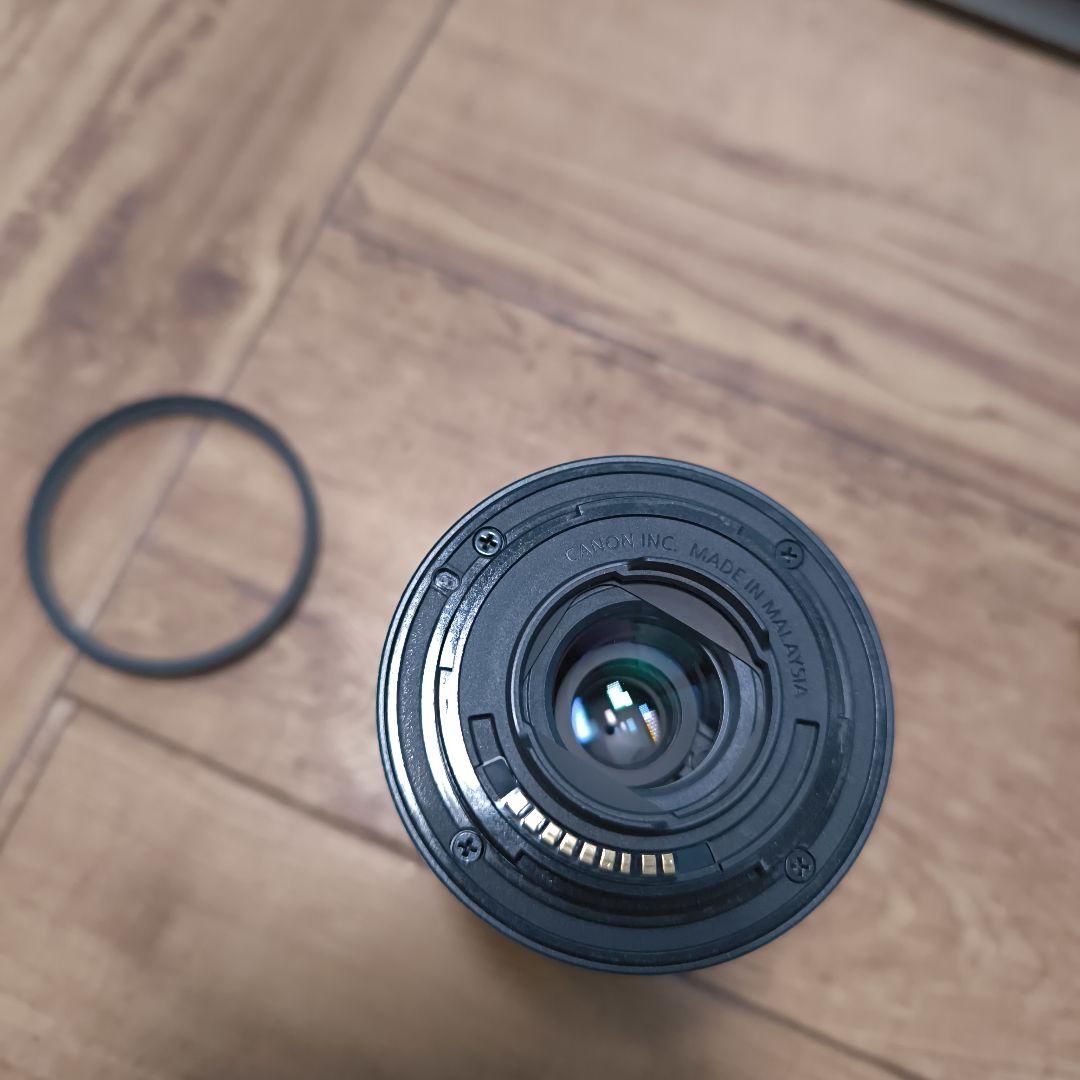 Canon EF-M 18-150mm ズームレンズ