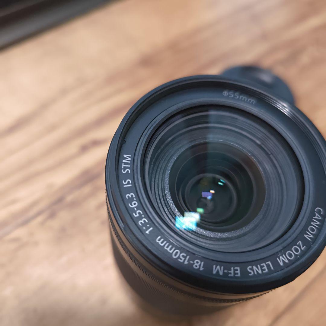 Canon EF-M 18-150mm ズームレンズ