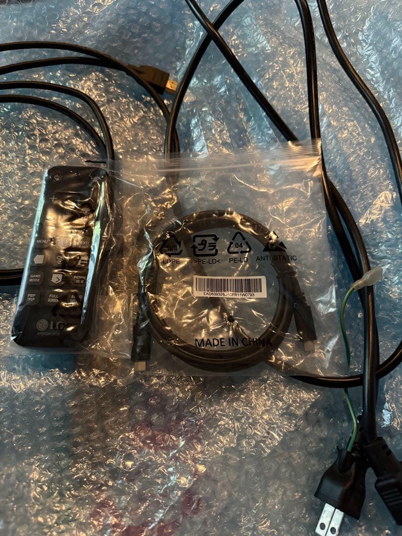 LG モニター 43UN700T-B 42.5インチ