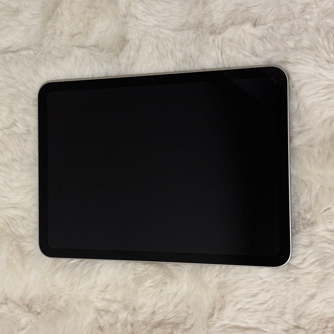 iPad 10.9インチ 第10世代Wi-Fi 64GB シルバー 本体のみ