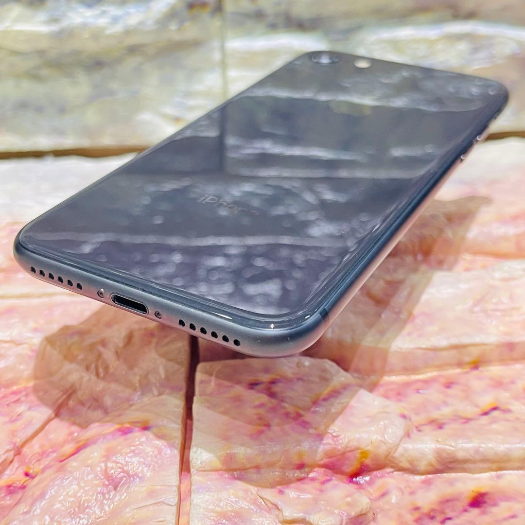 SIMフリー iPhone8 64GB スペースグレイ 新品電池