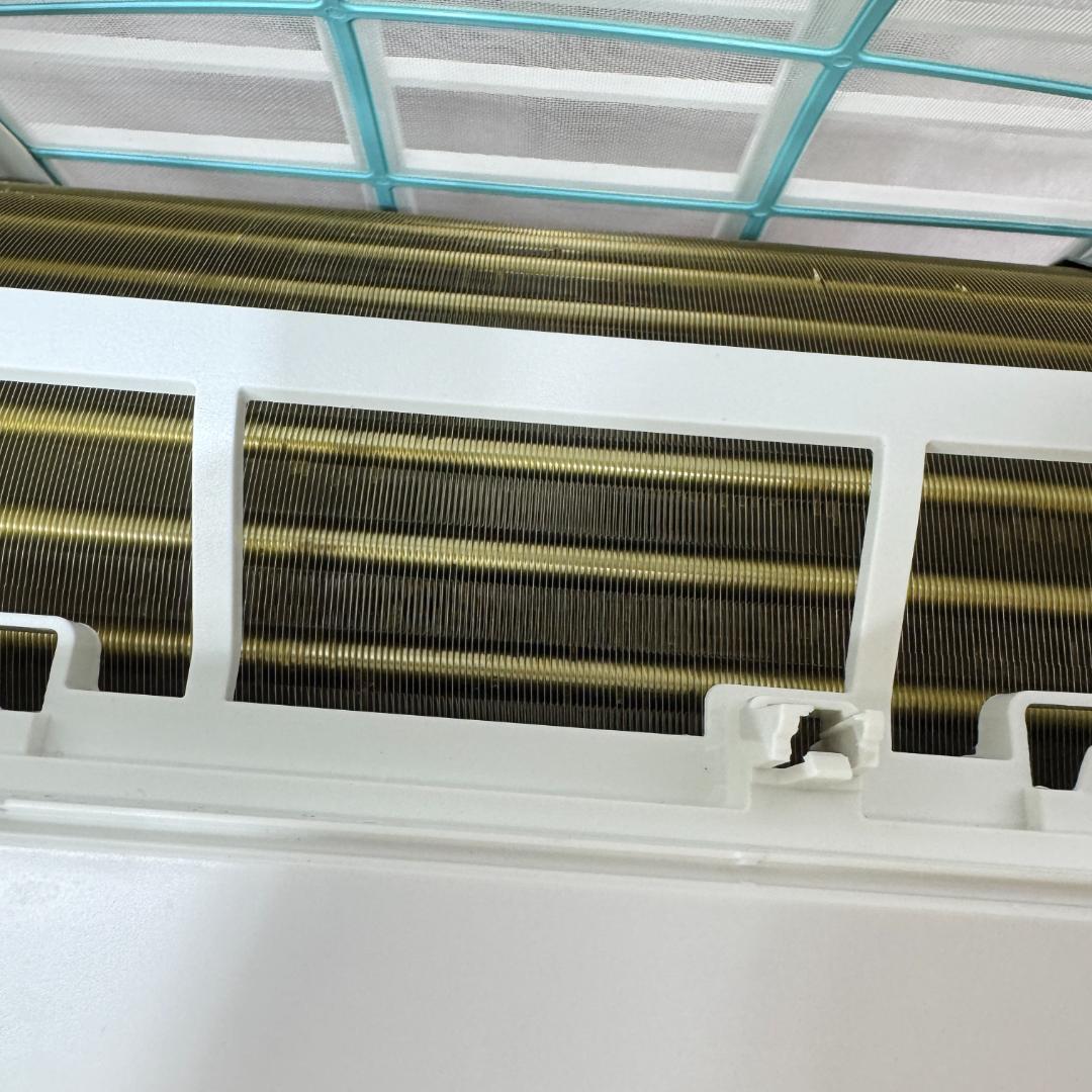 都内23区配送無料　美品東芝2.2kw　2022年製　6畳用　洗浄/除菌済み