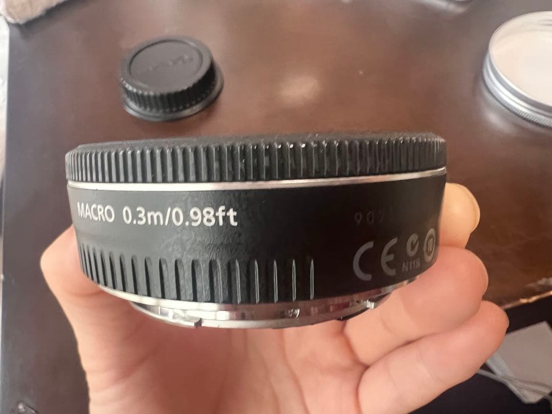 Canon EF 40mm f/2.8 STM 単焦点レンズ