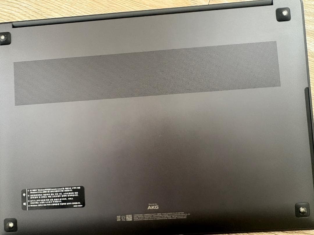 Galaxy Book3 Pro 本体